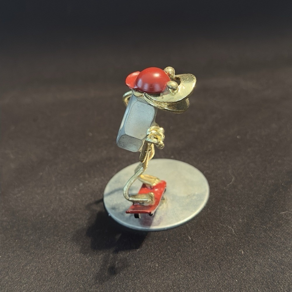 Vtg 2000 Arthur Ward Frog Sculpture Nuts Bolts Skater Skateboarder Reproduction - Picture 7 of 8